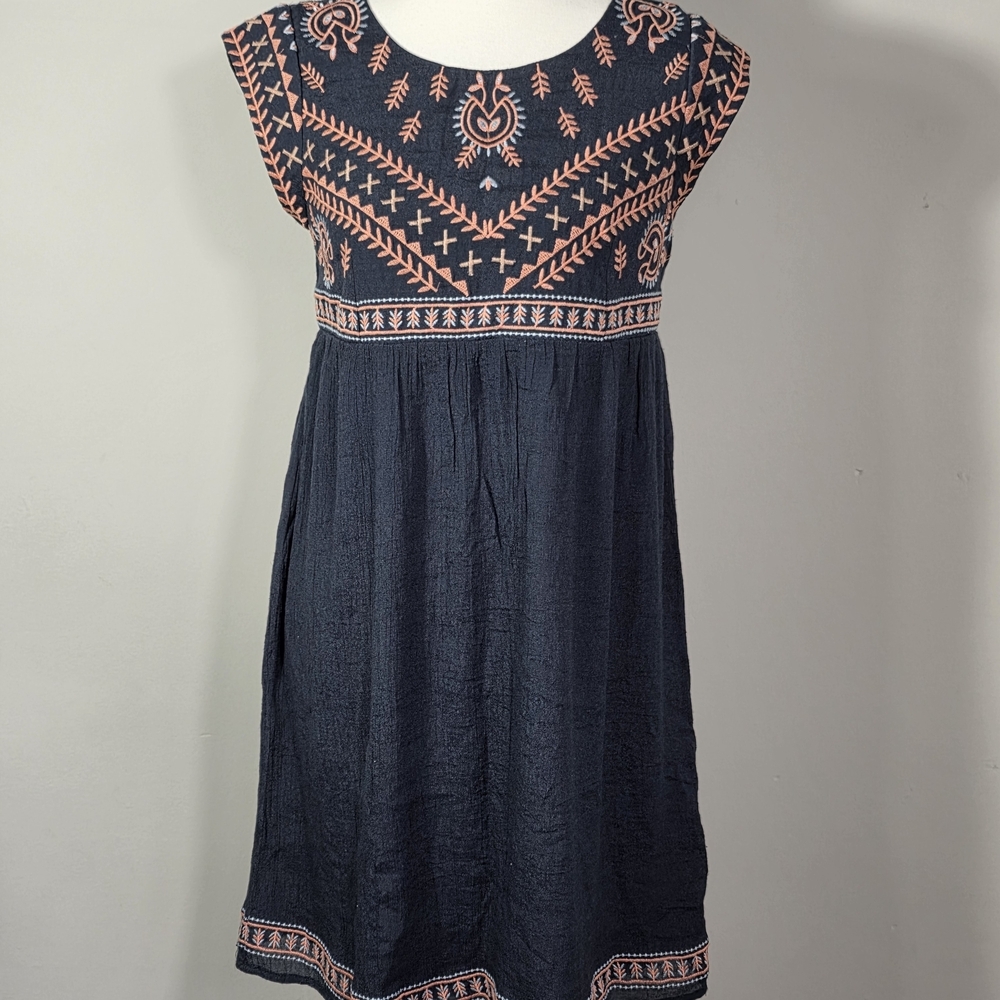 THML Embroidered Boho Dress XS Black Sleeveless Lined Mini Floral Tribal Flowy - Picture 2 of 10